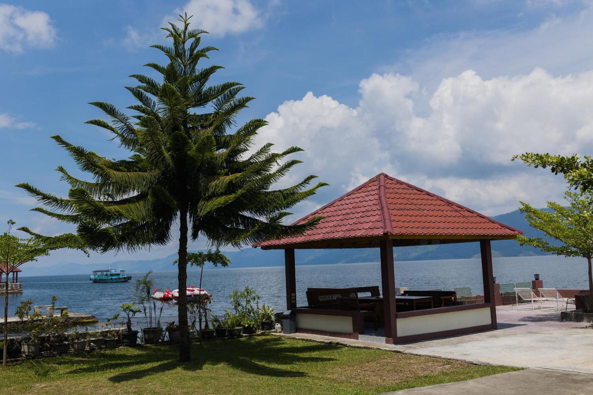 Gokhon Guest House Tuktuk Siadong Bagian luar foto