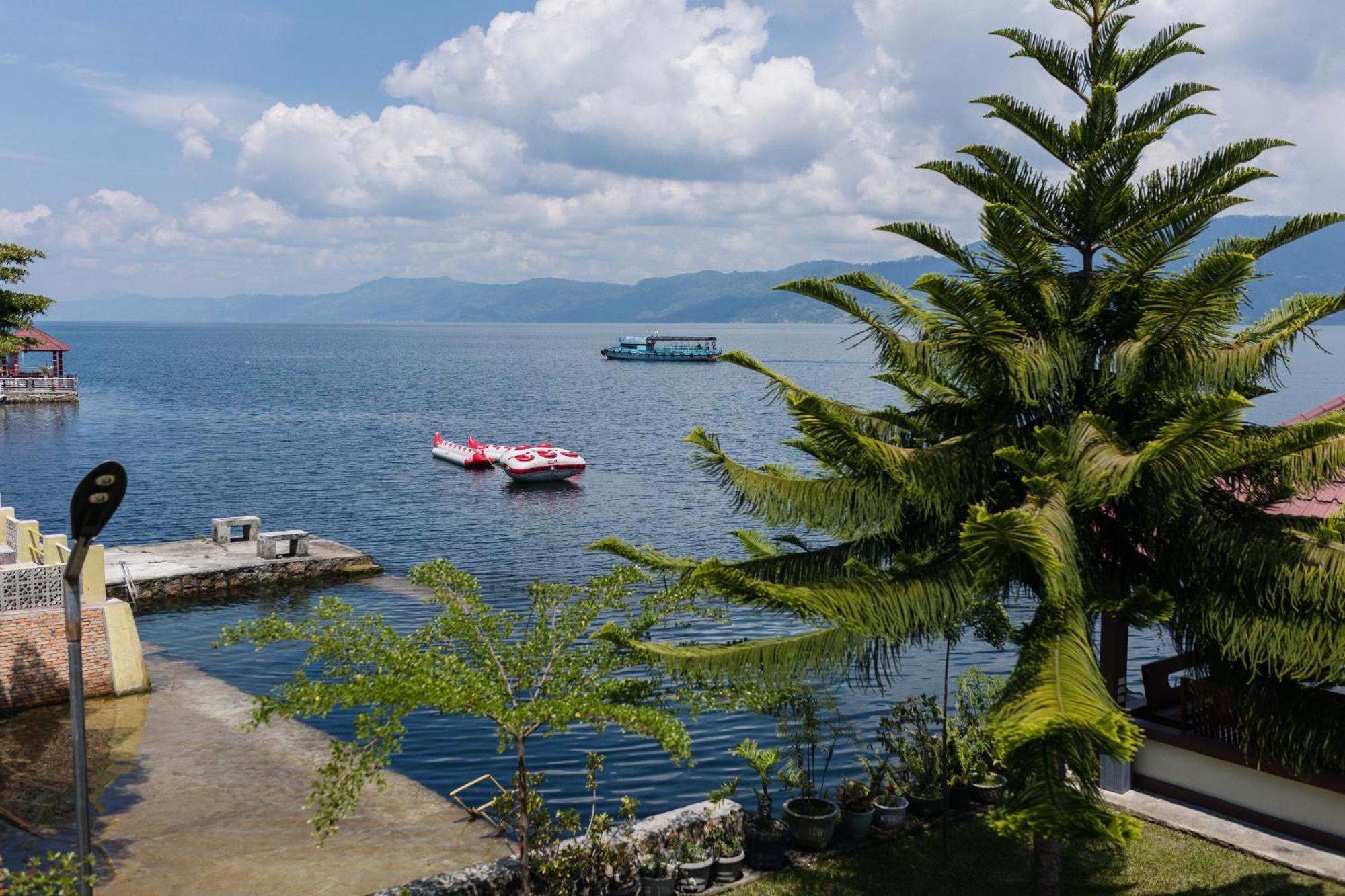 Gokhon Guest House Tuktuk Siadong Bagian luar foto