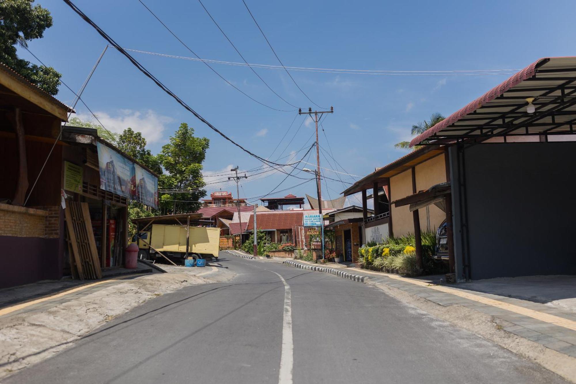 Gokhon Guest House Tuktuk Siadong Bagian luar foto